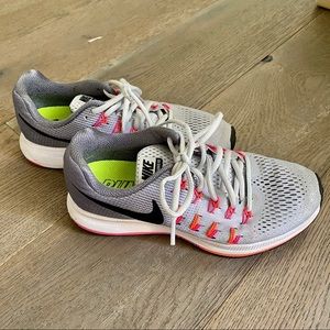 Nike Air Zoom Pegasus 33 Size 6.5 WIDE